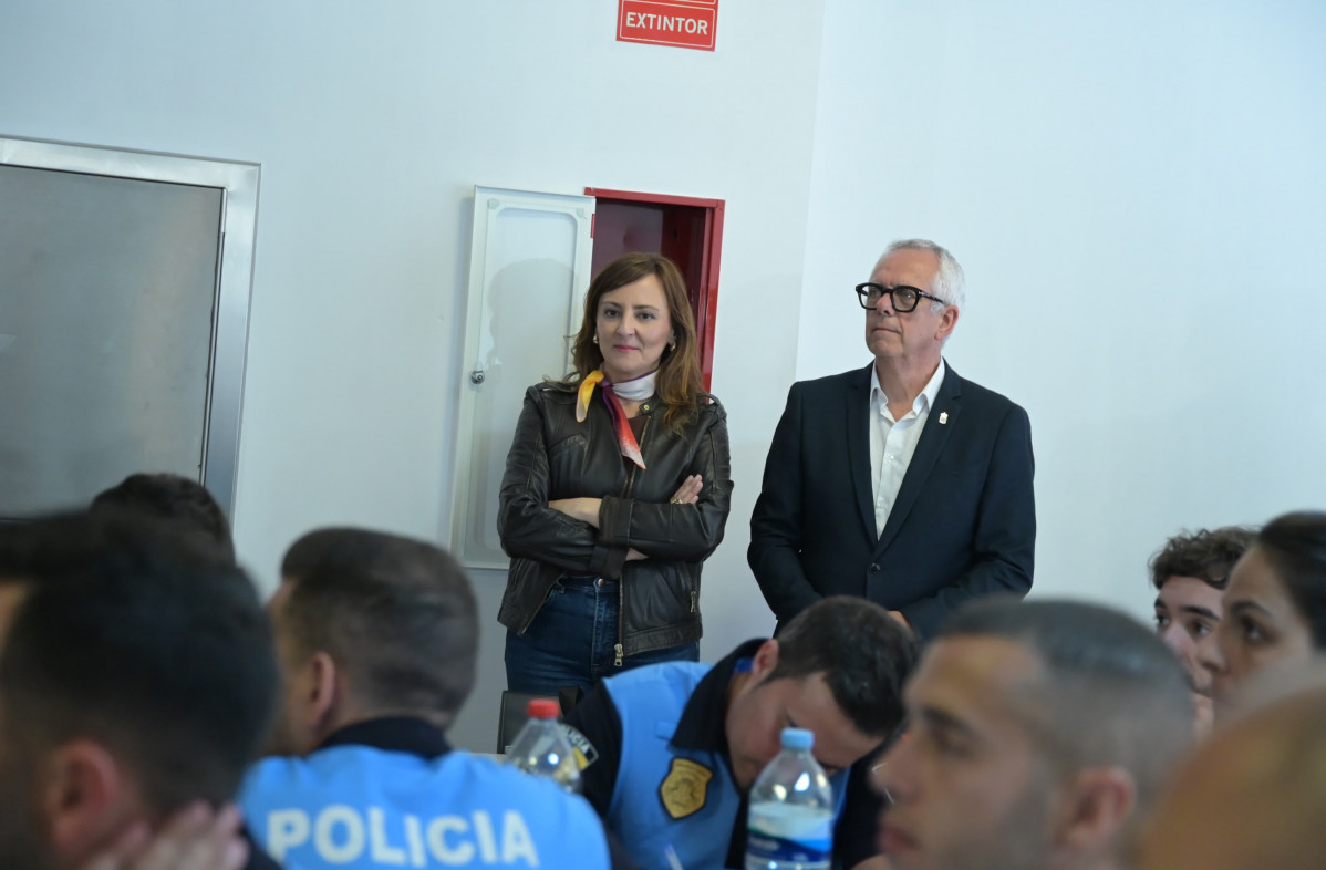 250313 tfe formacionpolicias4