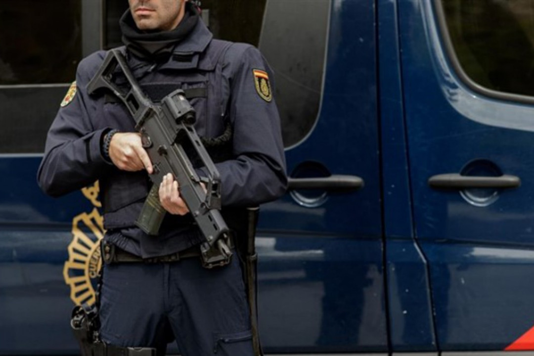 ​La Policía Nacional detiene a tres fugitivos reclamados por las autoridades internacionales en Tenerife