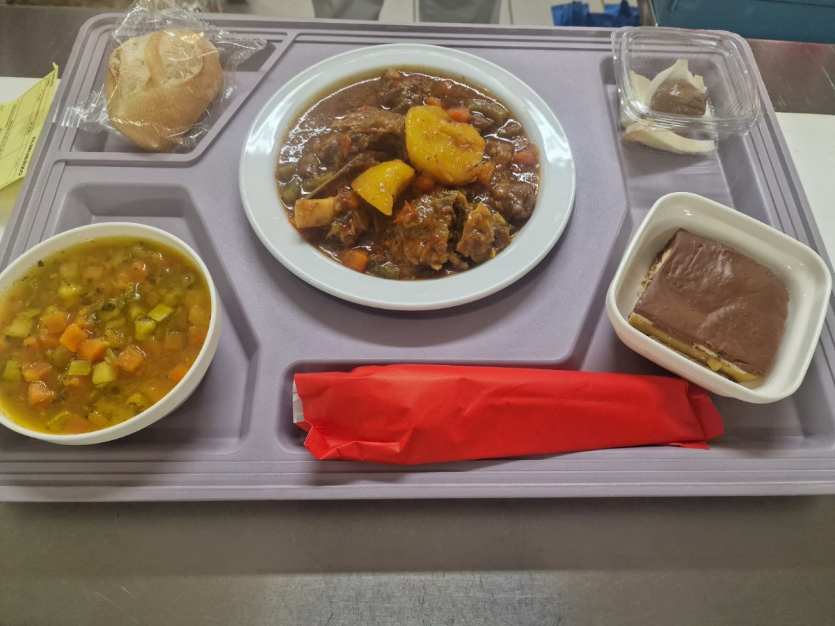 Menu00fa especial por el Du00eda de Canarias