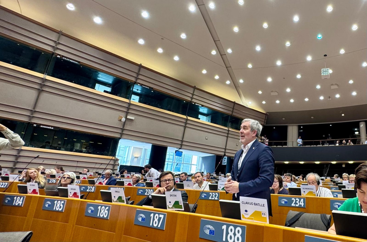 Clavijo en pleno del Comite de Regiones