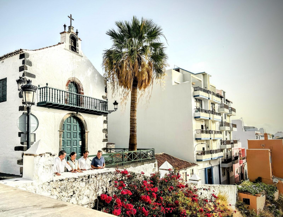 Foto Instante de la visita al barrio de La Luz y San Telmo para presentar el proyecto del mirador de La Luz